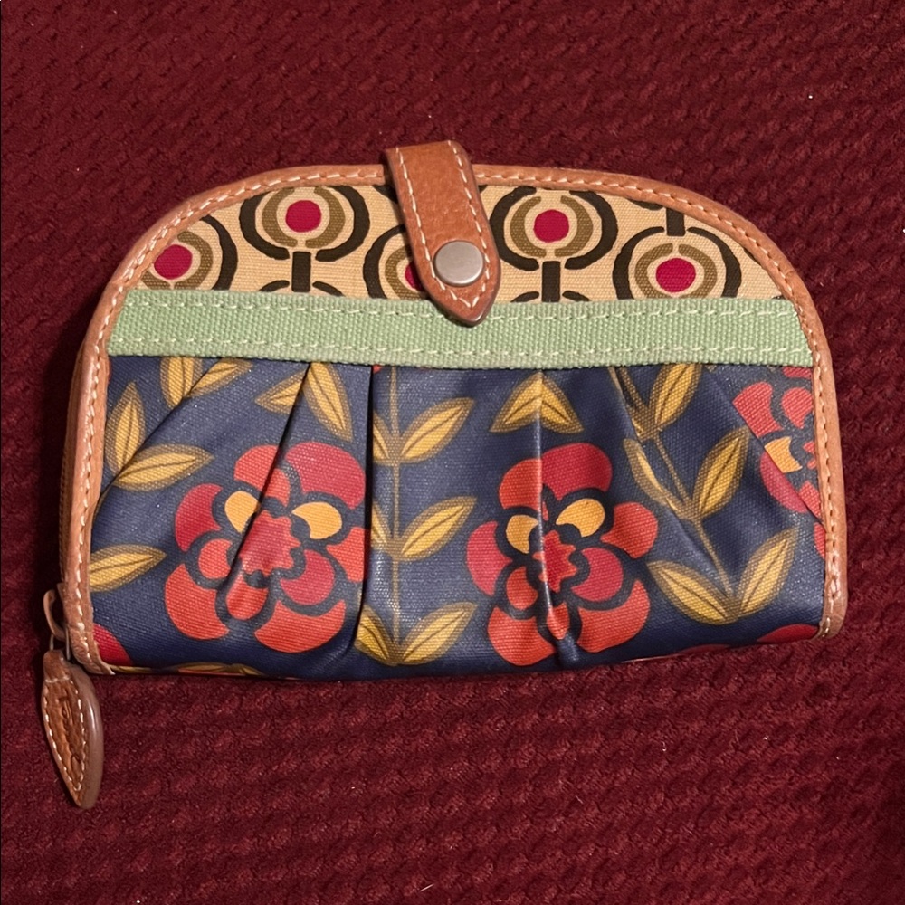 Fossil Tan and Blue Floral Women's Wallet